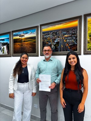 Visita à presidência da coordenadora da Aliança Paranaense de Doenças Raras